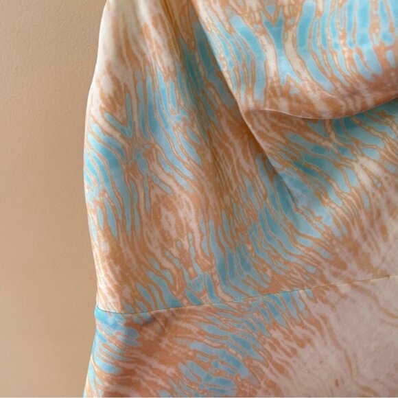 Guess| Pretty Satin Tidal Wave Tie Dye Beige and Blue Cocktail Mini Dress Sz L - Picture 5 of 8
